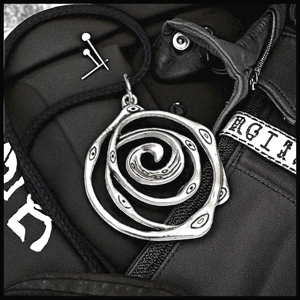 5 For $25💫Trendy Silver Wiccan Circular Pendant